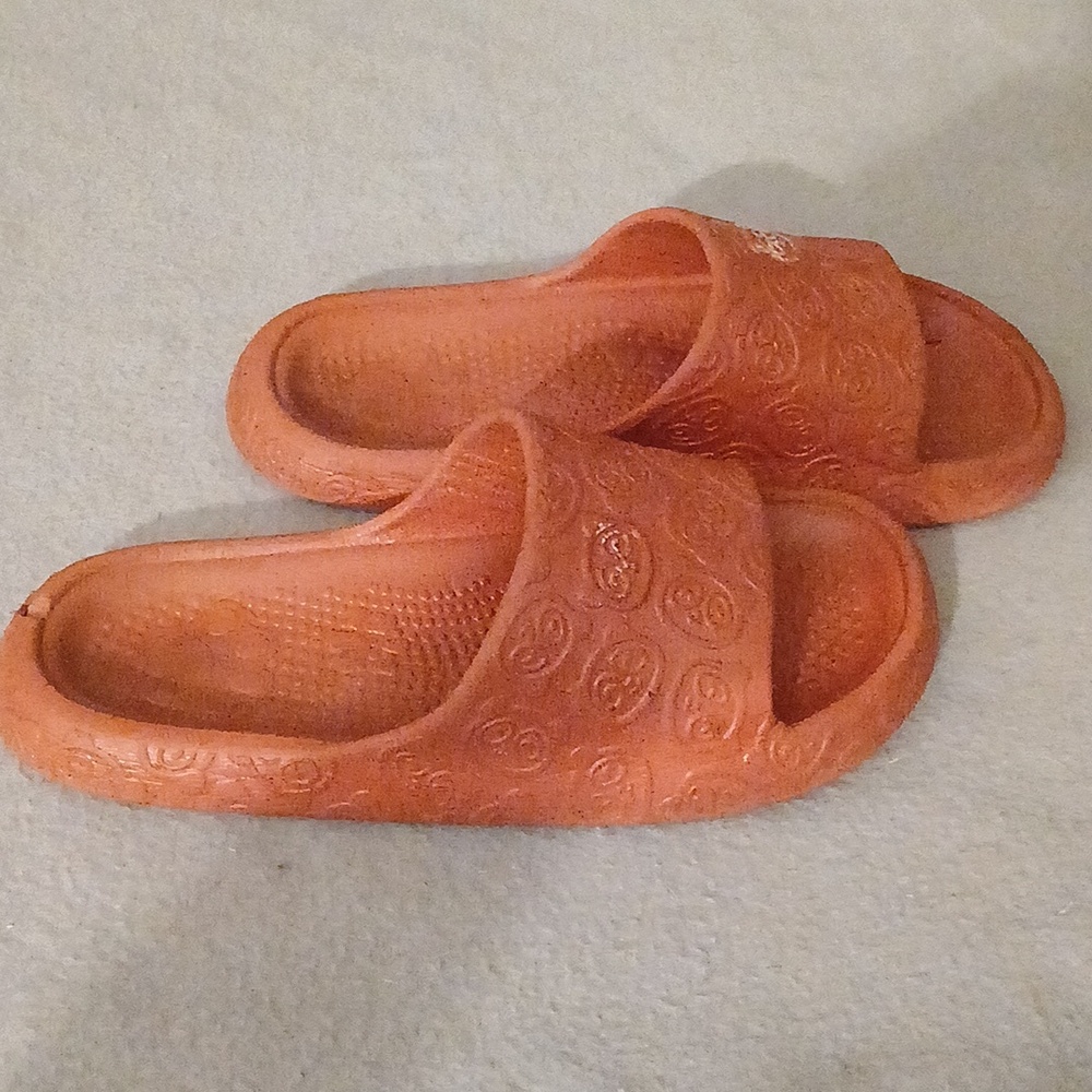 Women's Red Slides - Picture 2 of 8
